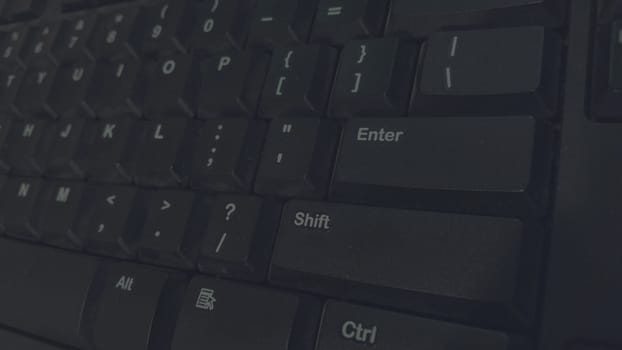 Mastering the Shift: Why Training is Key in Low Automation Workplaces