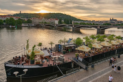 Embracing Tradition: How Czech Restaurants Thrive with Low Automation